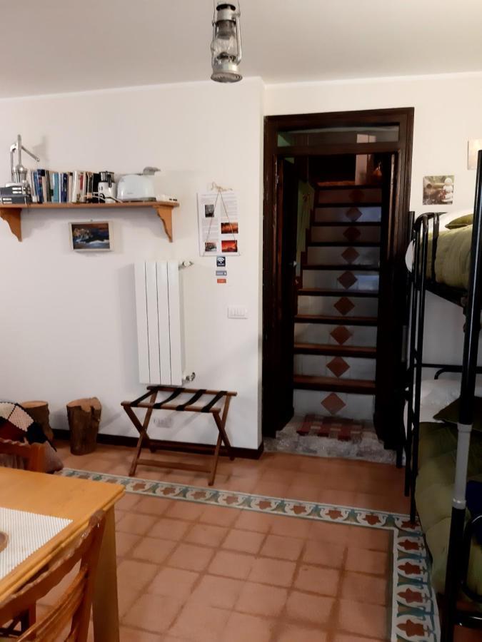 La Casa Del Pittore Di Petralia Petralia Soprana Exterior foto